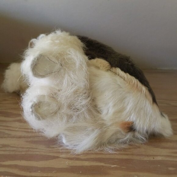 Schnauzer dog décor figurine with soft fur - Picture 6 of 6